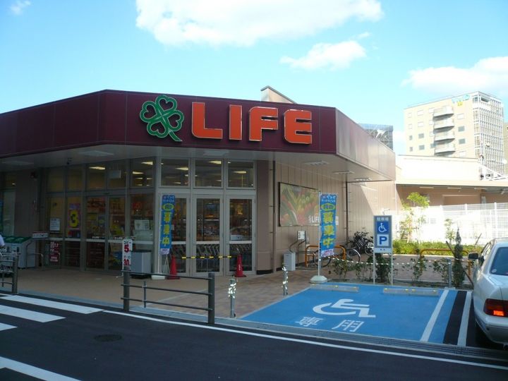 エスリード新梅田の周辺