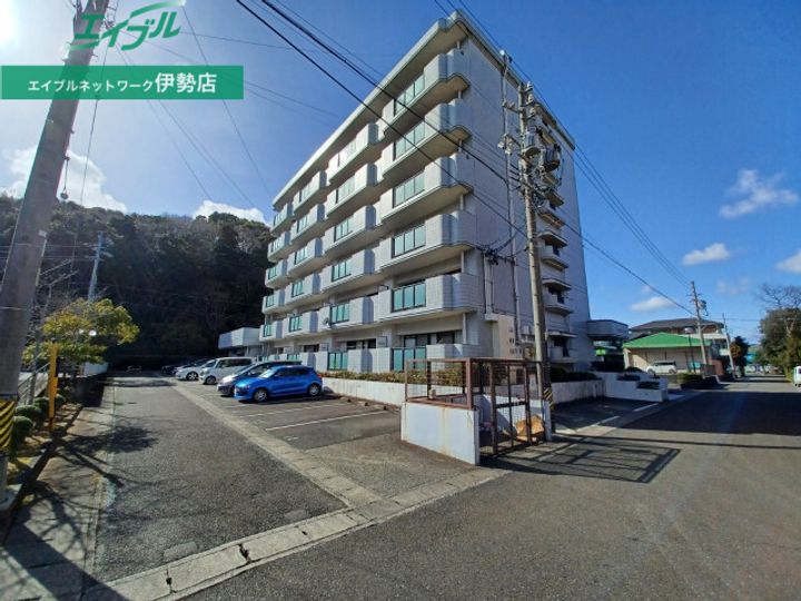 エスペランサ磯部の外観