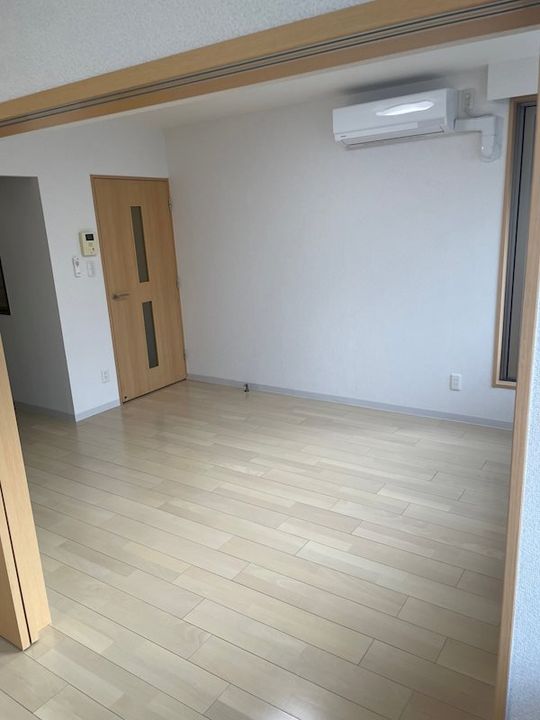 コンフォート東新宿の内装