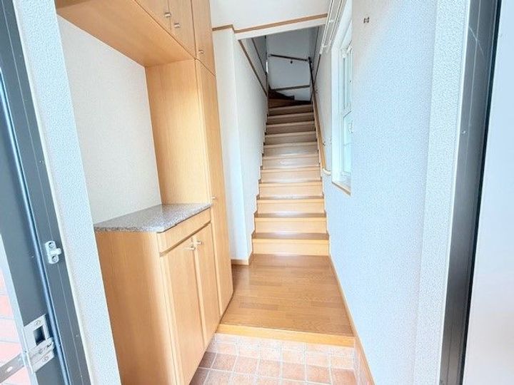 グランプラスCの玄関