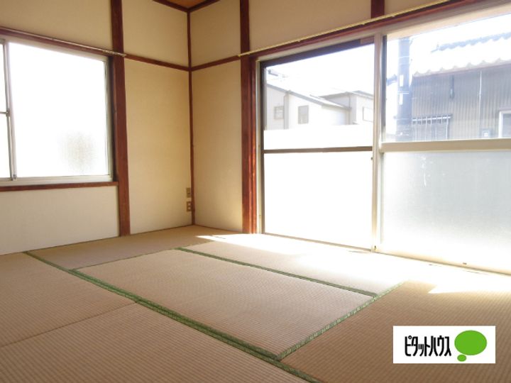 静岡県焼津市小土(一戸建)の賃貸物件の居間
