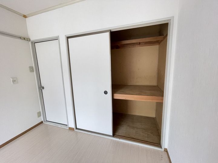 コーポイワミAの内装