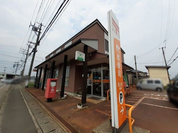 イーストガーデンの周辺