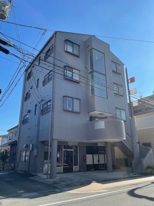 アドバンテージ帯山の外観