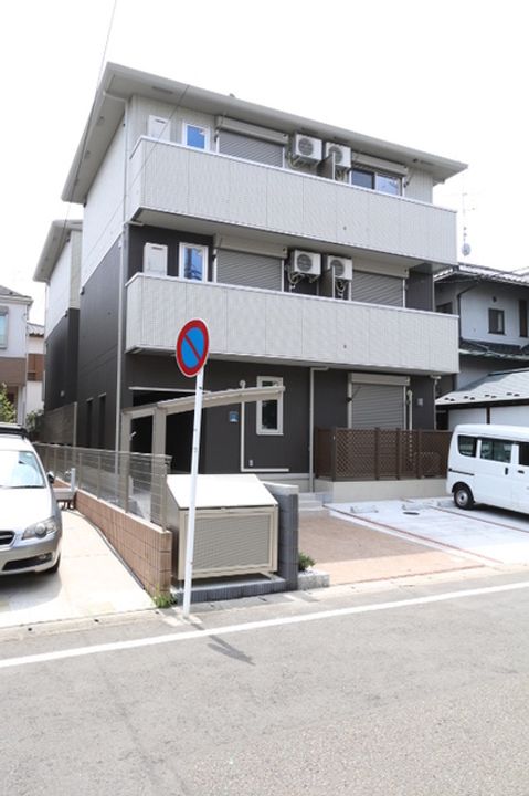 クレール相模原の外観