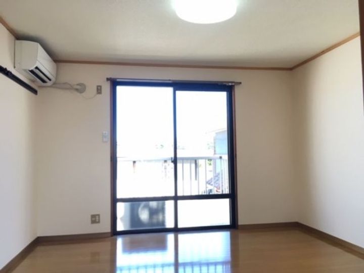 福島県いわき市郷ケ丘1(アパート)の賃貸物件の居間