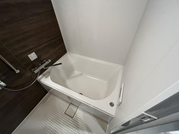 ONE ROOF RESIDENCE TAMACHIの風呂