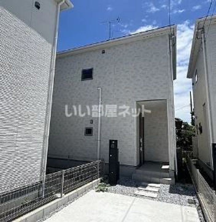 神奈川県愛甲郡愛川町中津(一戸建)の賃貸物件の外観