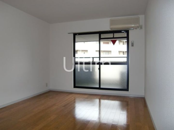 グリーンヴィレッジ吉田の居間