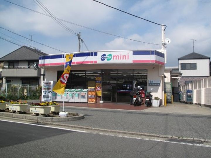 アウグーリオカーサの周辺