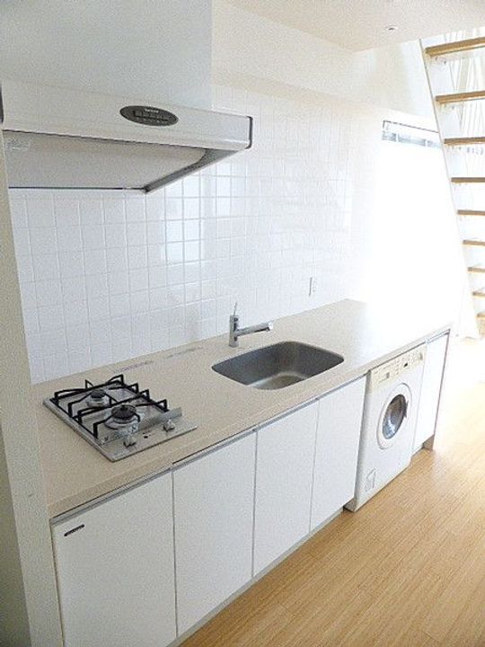 東京都港区麻布十番2(マンション)の賃貸物件のキッチン