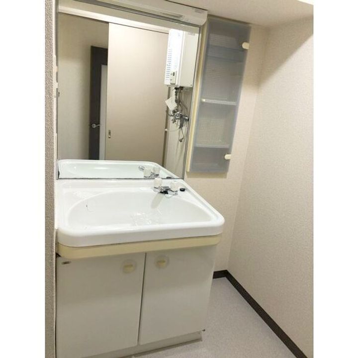 北海道札幌市豊平区月寒東二条17(マンション)の賃貸物件の内装