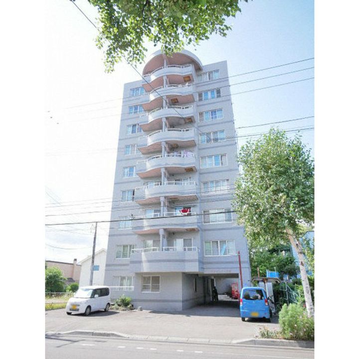 北海道札幌市豊平区月寒東二条17(マンション)の賃貸物件の外観