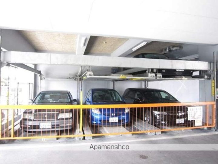 エンクレスト天神IIの地図