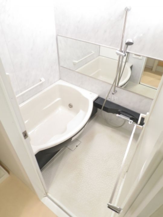 千葉県千葉市美浜区幸町2(マンション)の賃貸物件の風呂