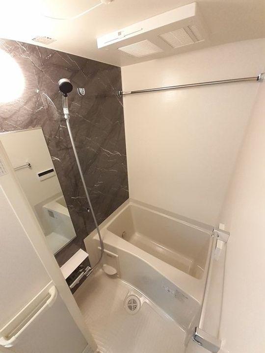 ル コンフィーエ サンカントの風呂