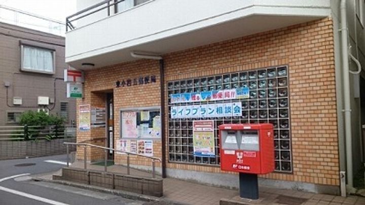 ル コンフィーエ サンカントの周辺