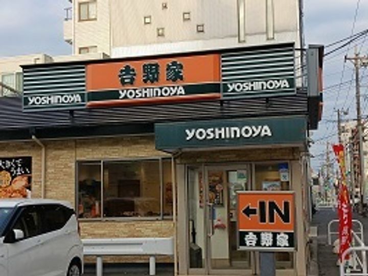 ル コンフィーエ サンカントの周辺