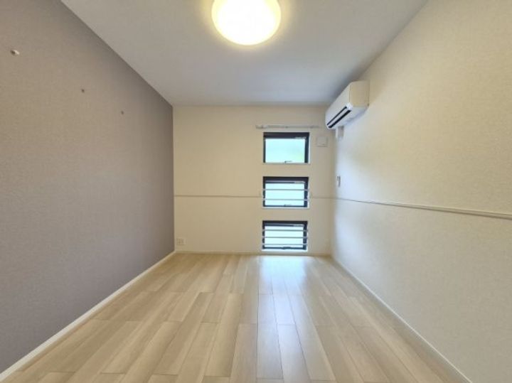 シャトー桜の居間