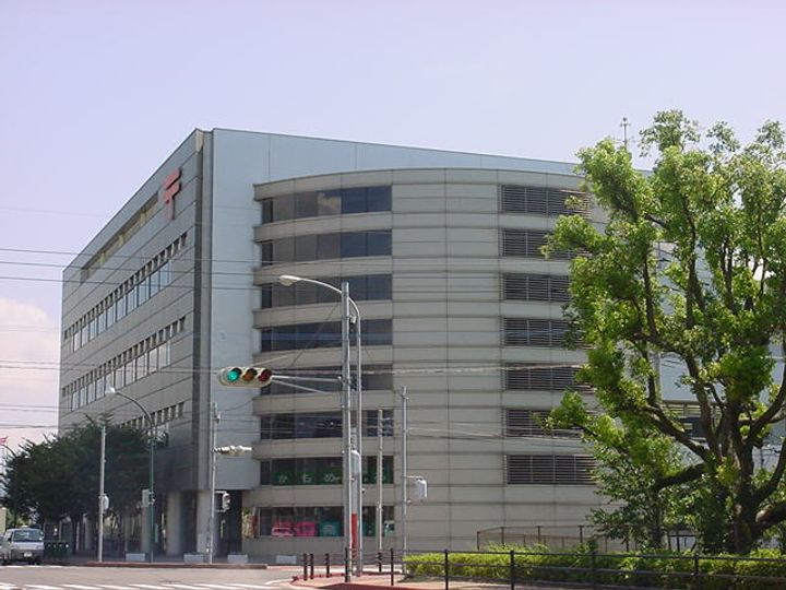 フィラーレ富の原Cの周辺