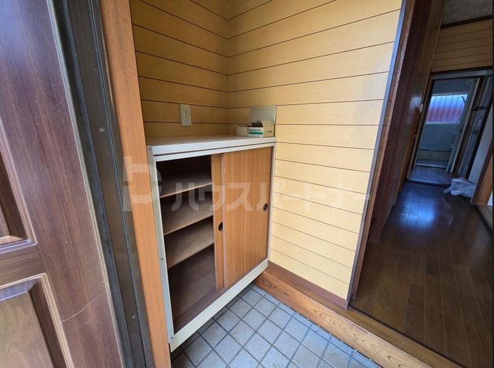 千葉県船橋市田喜野井1(一戸建)の賃貸物件の玄関