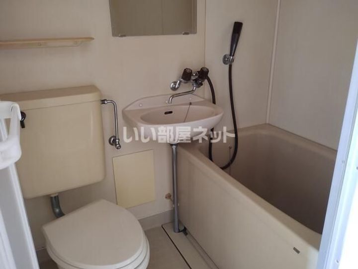 コート東ハゼIの風呂