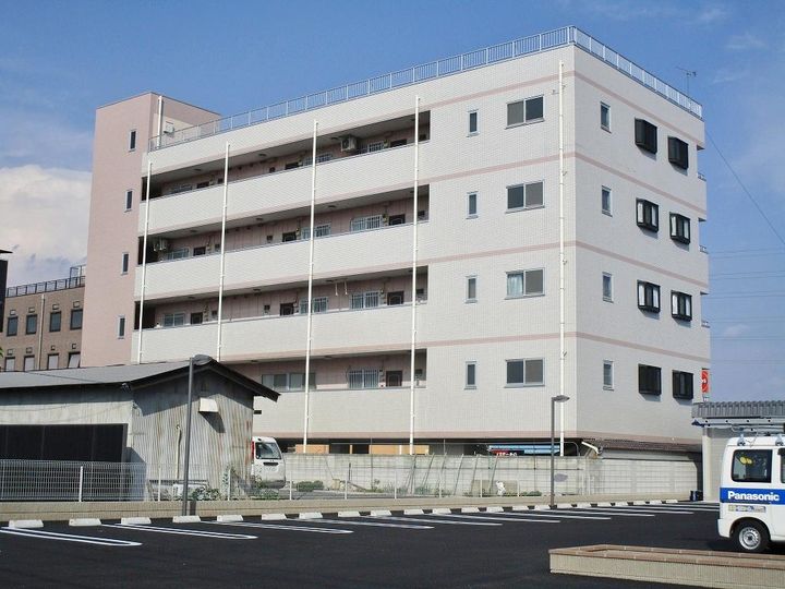 エルムコバヤシの外観