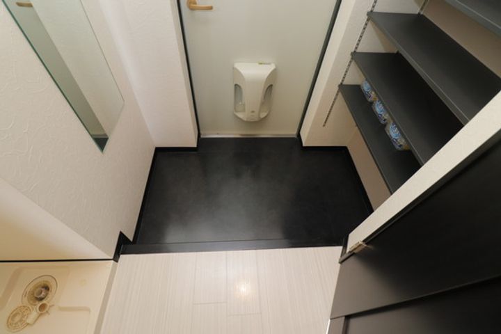 S-FORT鶴見町の玄関