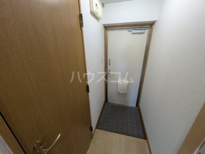 タカダ新都心マンションの玄関
