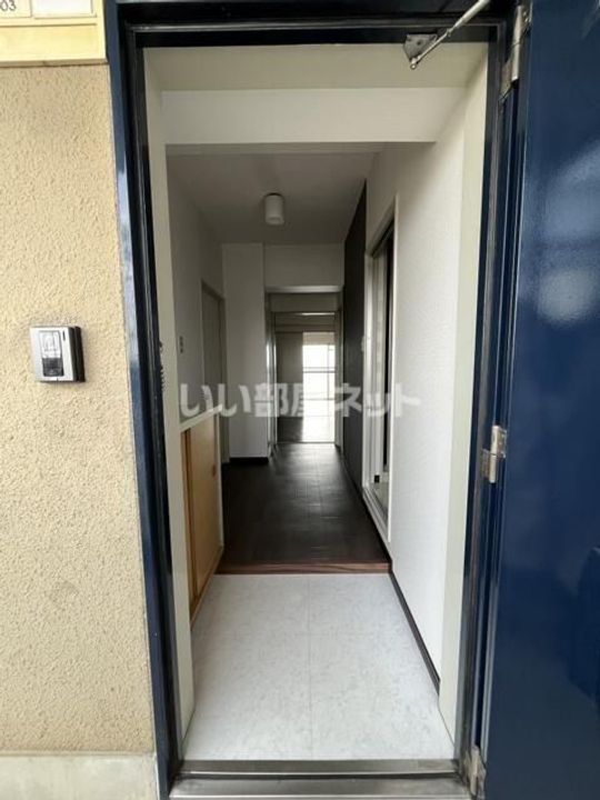 福島県郡山市菜根5(マンション)の賃貸物件の玄関