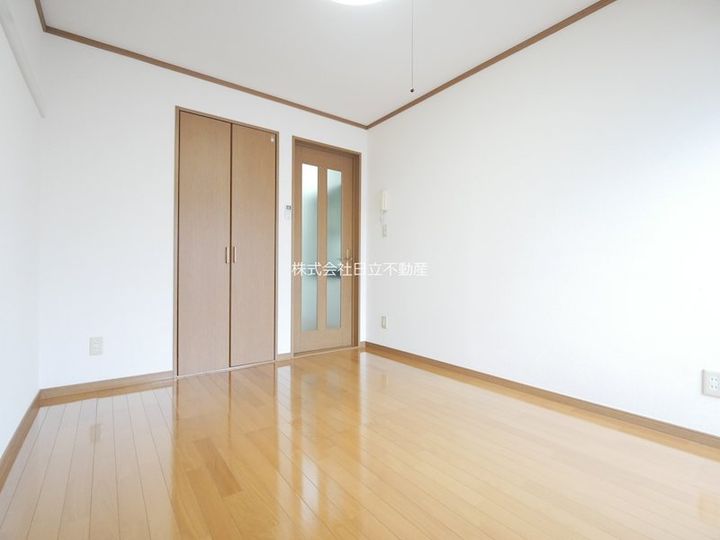 コモンプラザ和泉の居間