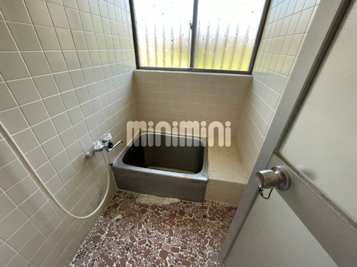 愛知県稲沢市平和町観音堂屋敷(一戸建)の賃貸物件の風呂