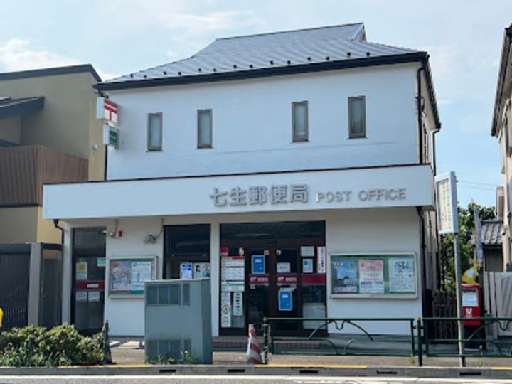 Dフラット東平山 B棟の周辺