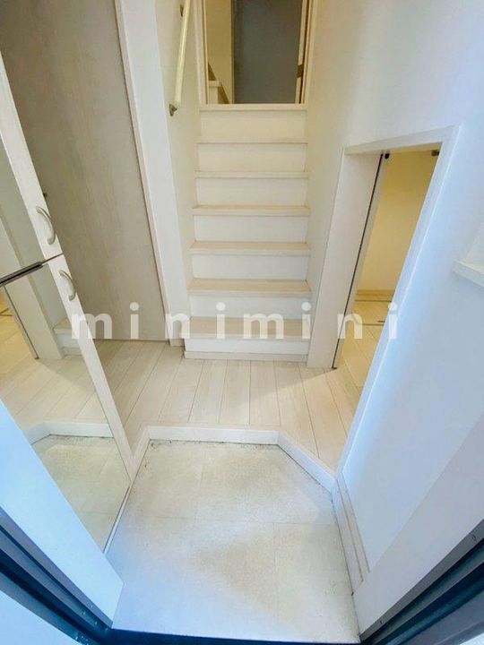 熊本県熊本市南区近見2(アパート)の賃貸物件の玄関