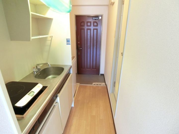 兵庫県西宮市東鳴尾町1(マンション)の賃貸物件の玄関