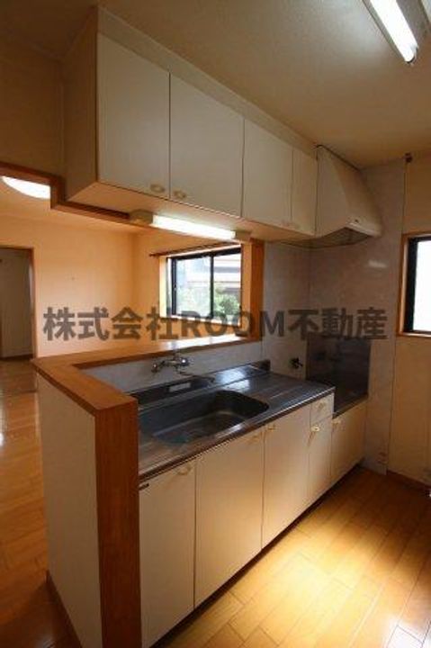 アヴァンセ八幡のキッチン