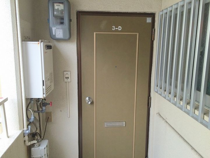 カーサ島乃の玄関