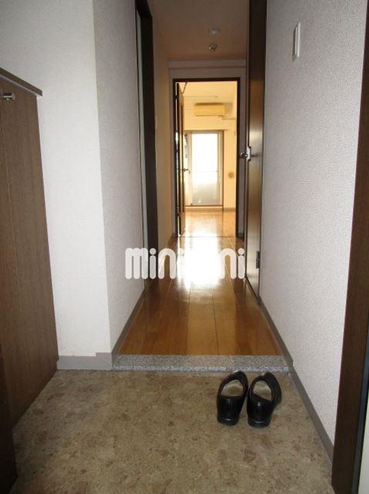 フェリーチェKの玄関