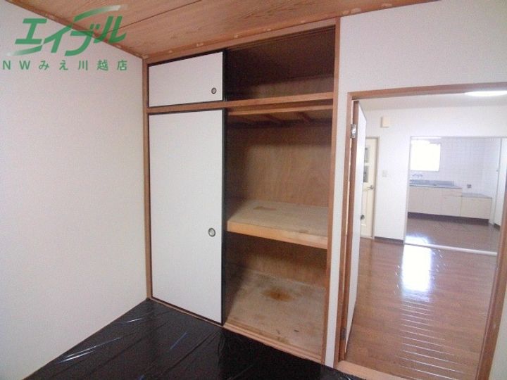 コーポパーシモンIIの内装