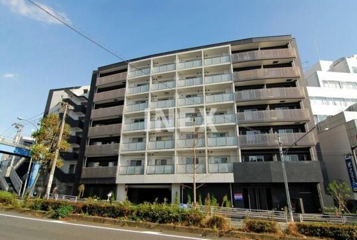 神奈川県横浜市神奈川区沢渡(マンション)の賃貸物件の外観