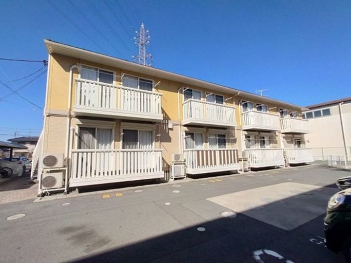 グランドソレイユ B棟の外観