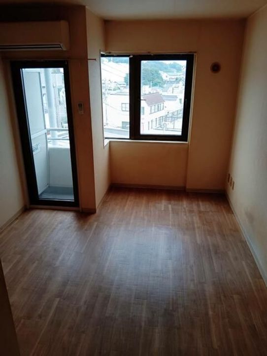 スカイコート西谷の居間