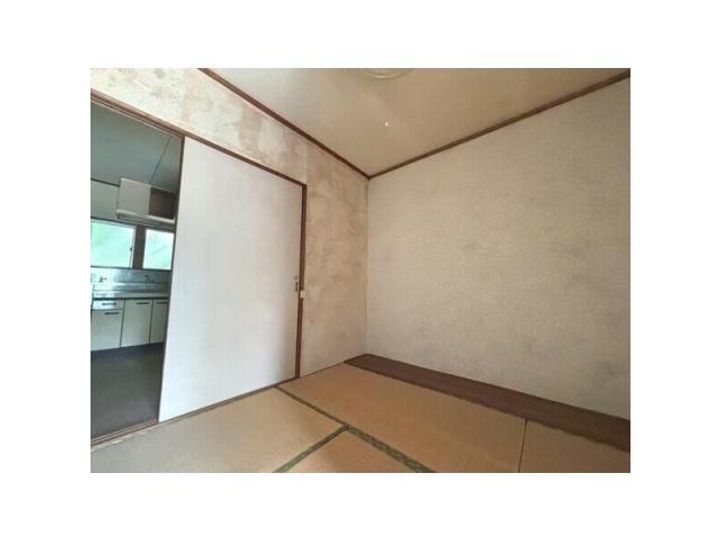 愛知県名古屋市守山区翠松園1(マンション)の賃貸物件の居間