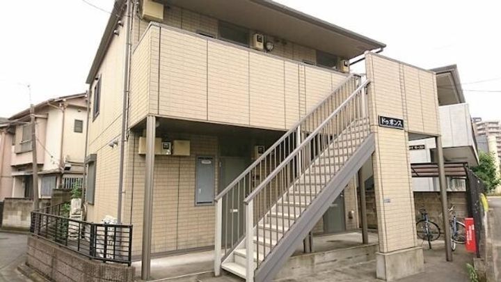 ドゥポンスの内装