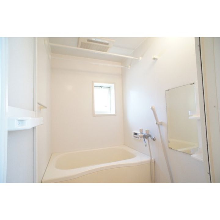 シャーメゾンやまとの風呂