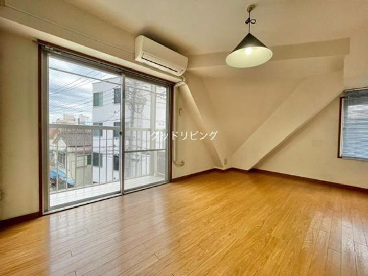 エルムフラットの内装