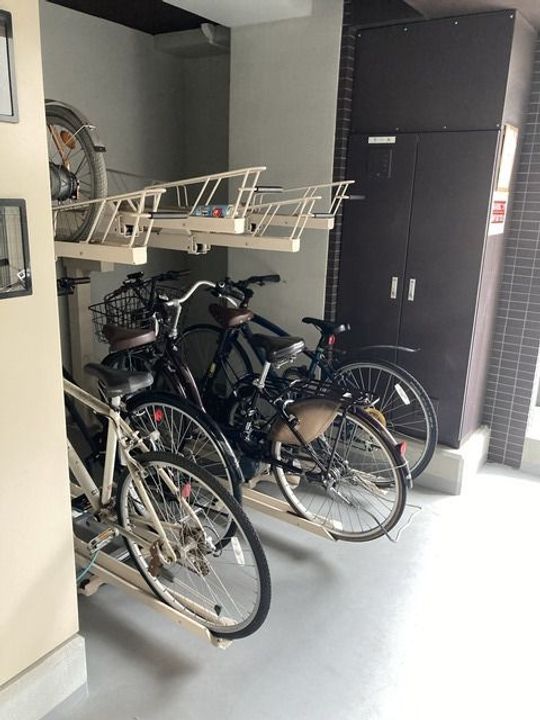 東京都港区西麻布1(マンション)の賃貸物件の地図