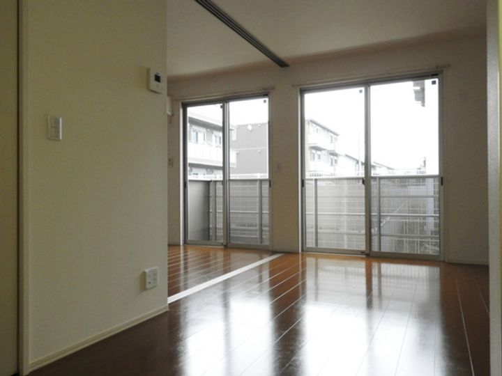 ステラ B棟の居間