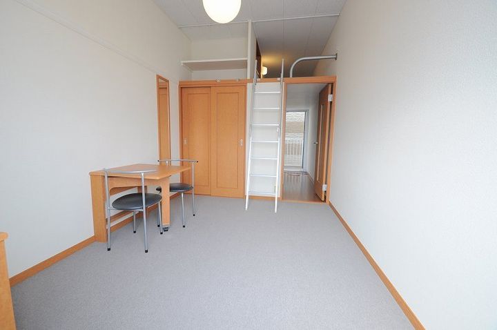 東京都あきる野市野辺(アパート)の賃貸物件の居間