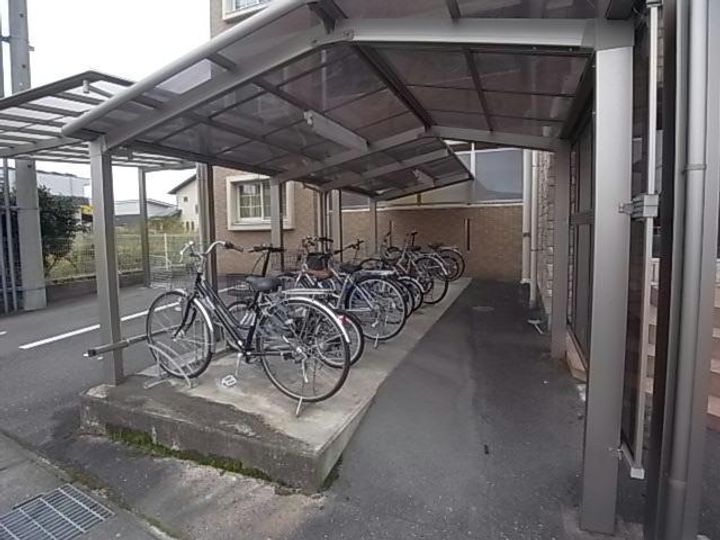 レジデンス辰己の地図